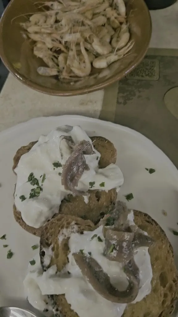 Sazio Trattoria Democratica_Lanzara_slider_image_2