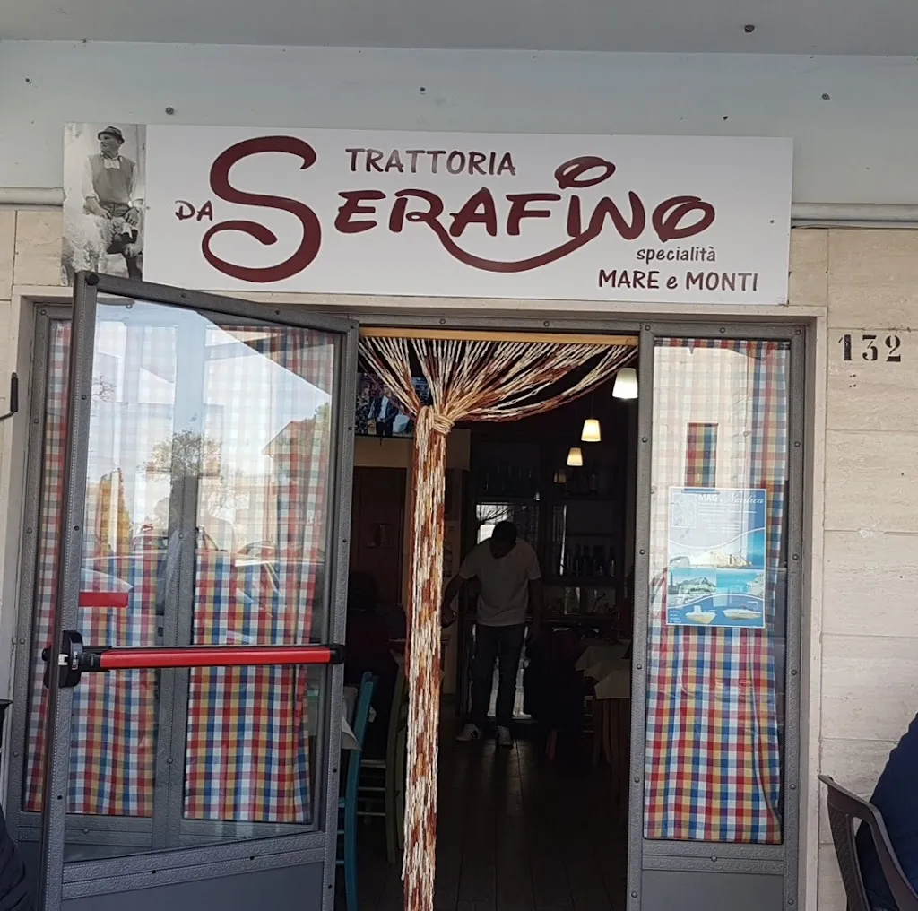 Da serafino restaurant in Marina di San Vito