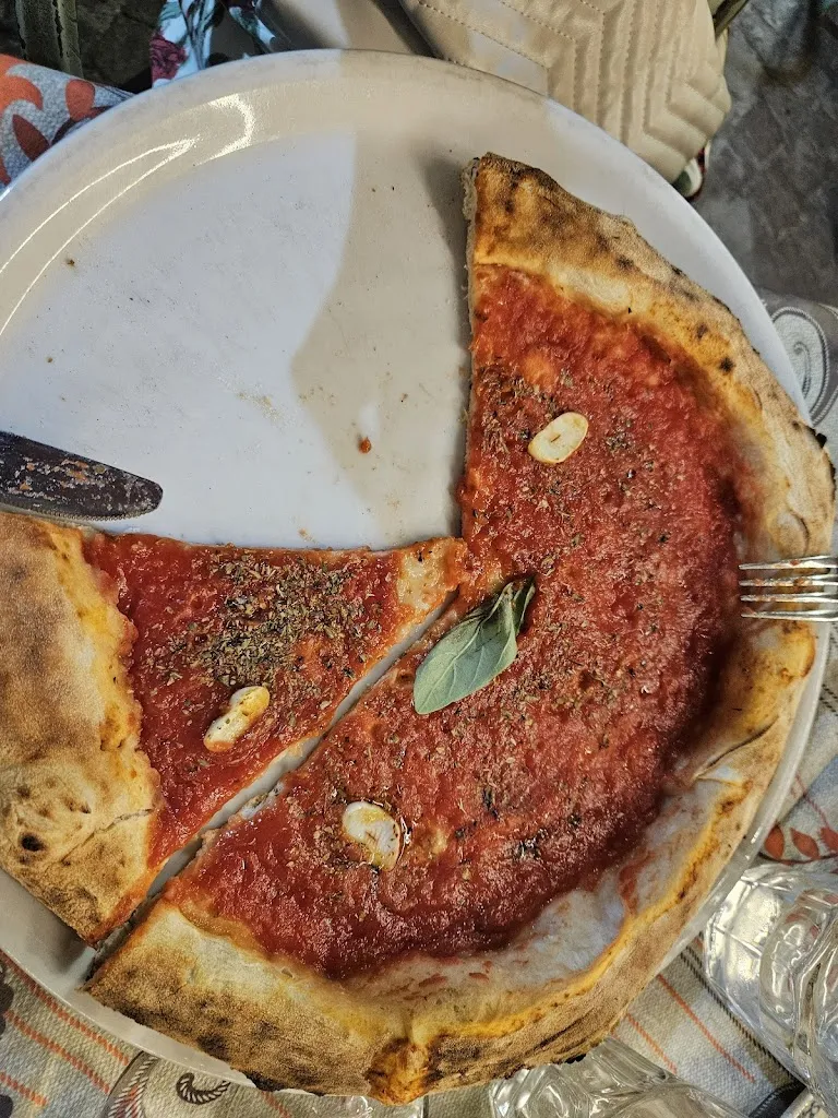 Hugo Canilho_Antonio la Trippa_Lanzara_review