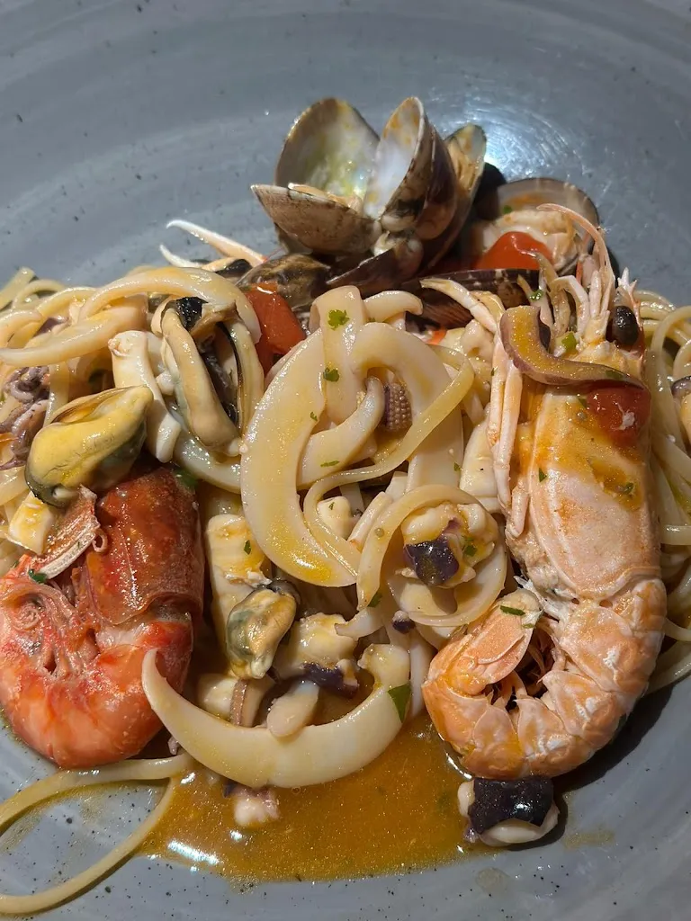 Anthony Polini_Pescheria_Lanzara_review