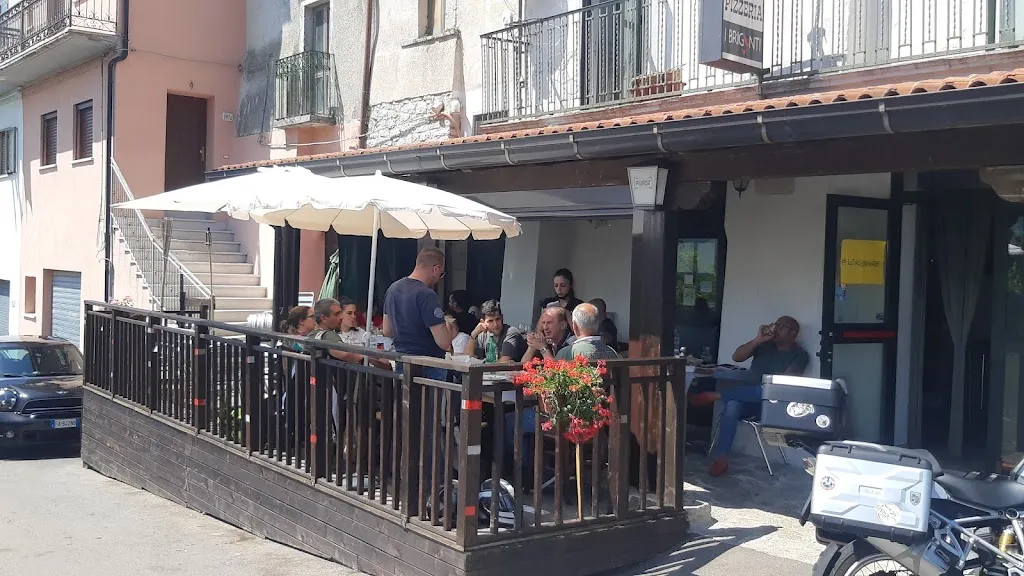 Pizzeria I Briganti_Letino_slider_image_1