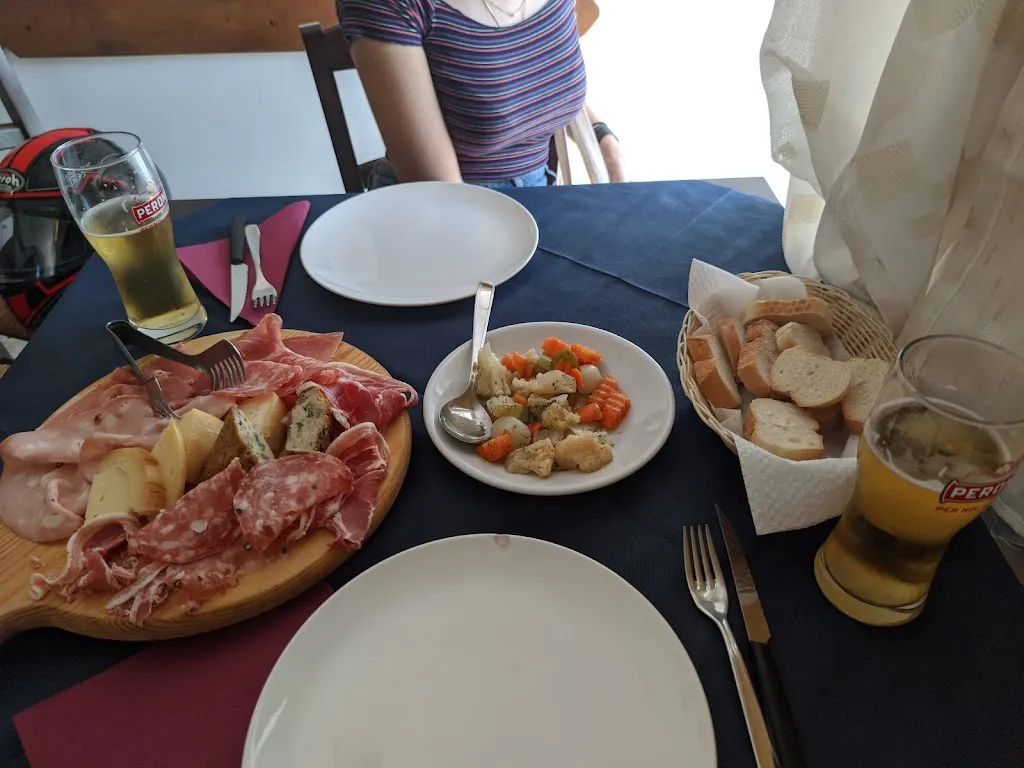 Pizzeria I Briganti_Letino_slider_image_2