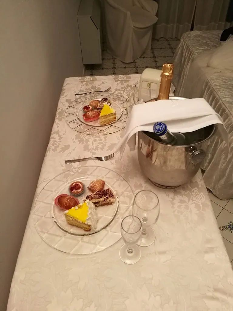 Francesco Vincenzo Scognamiglio_Ristorante Giardino delle Rose_Lettere_recensione