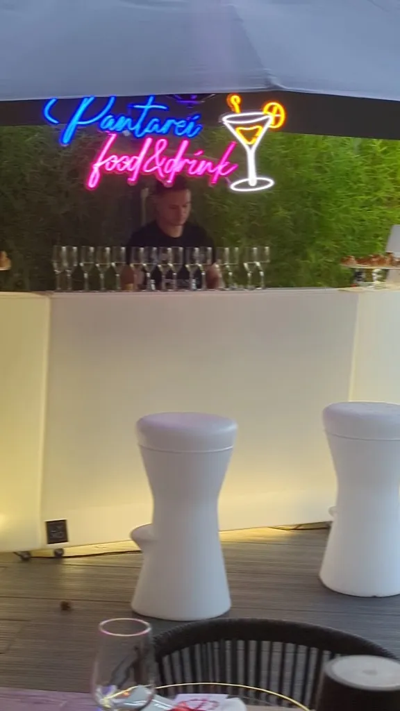 Pantarei food&love Braceria luxury champagne bar_Lettere_slider_image_2