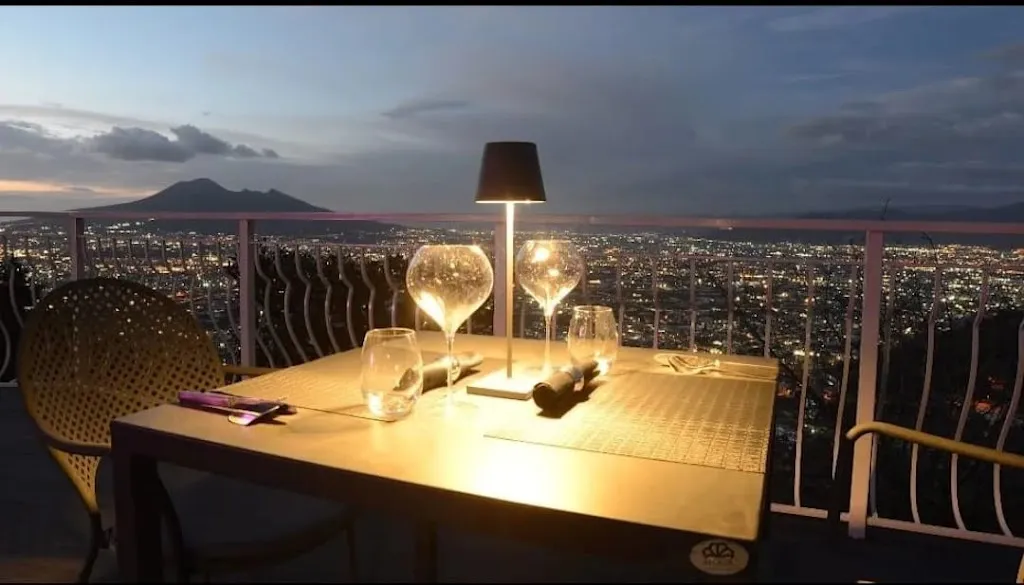 Pantarei food&love Braceria luxury champagne bar_Lettere_slider_image_3