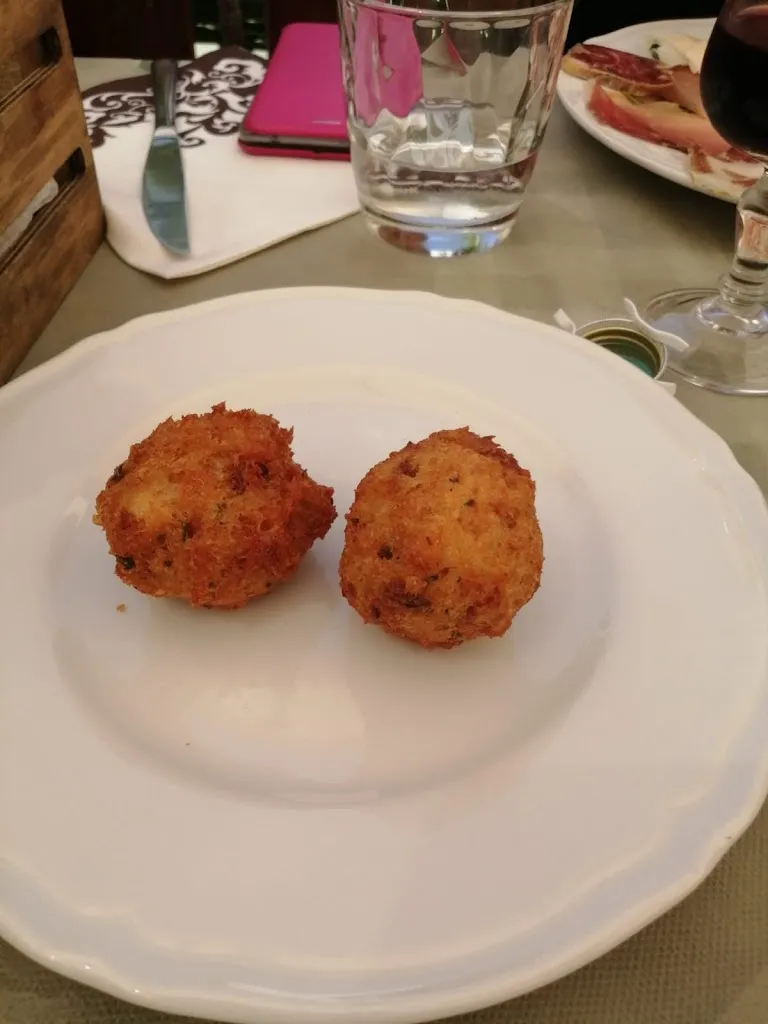 Menu_Punto e a Capo Al Borgo Antico di Giordano Carmela_Lettere_image_9