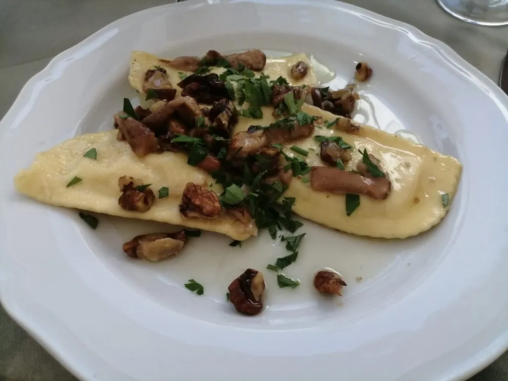 Punto e a Capo Al Borgo Antico di Giordano Carmela_Lettere_slider_image_1