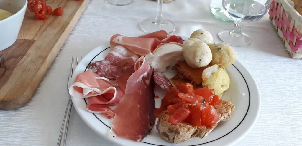 Ristorante Il Fontaniere_Lettere_slider_image_3