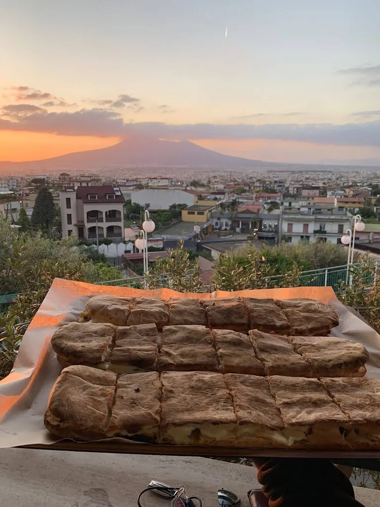 Angelo Ambrosio_Pizzeria O' Zi Aniello_Lettere_review