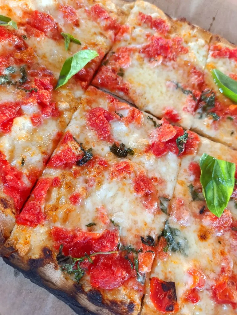 Pizzeria O' Zi Aniello_Lettere_slider_image_3