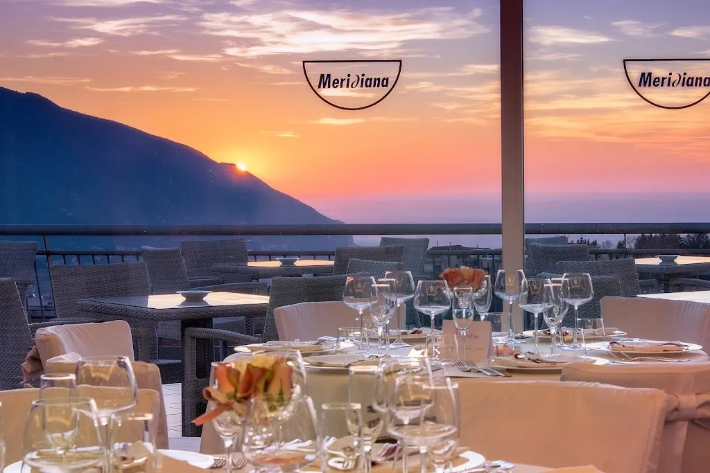 Grand Hotel Meridiana restaurant in Lettere