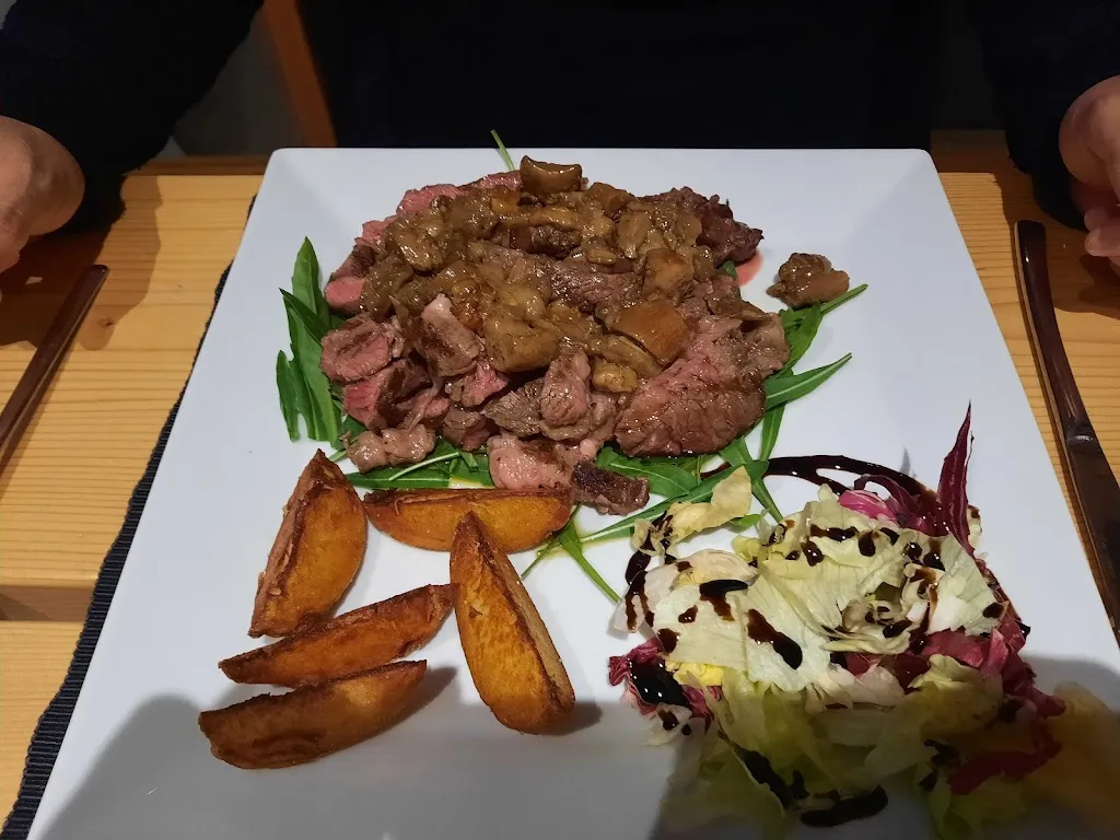 Menu_Ottantuno Restaurant - Winebar_Lioni_immagine_6