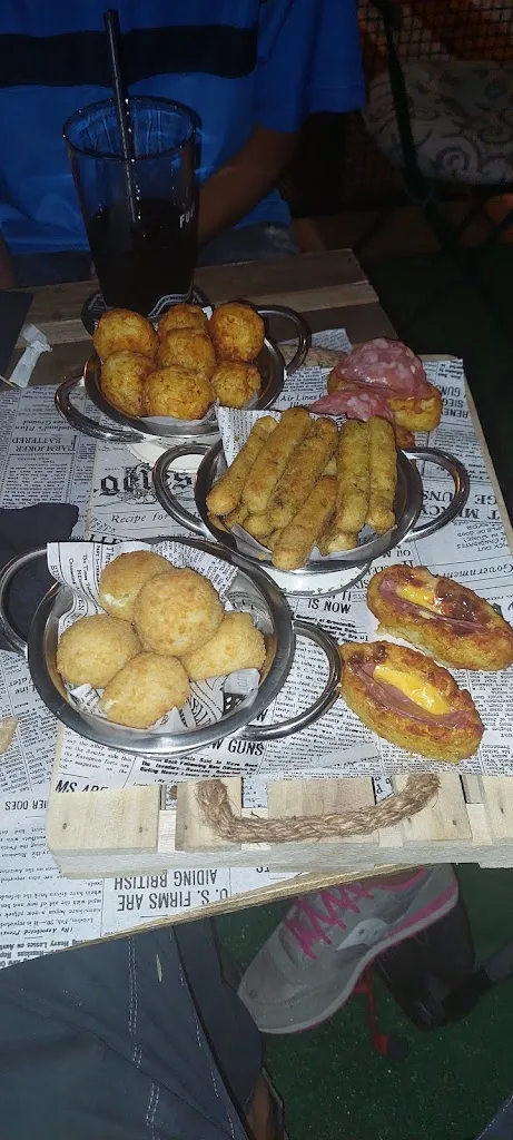 Ago Li Santi_King Street, 84 - Beer House_Lioni_review