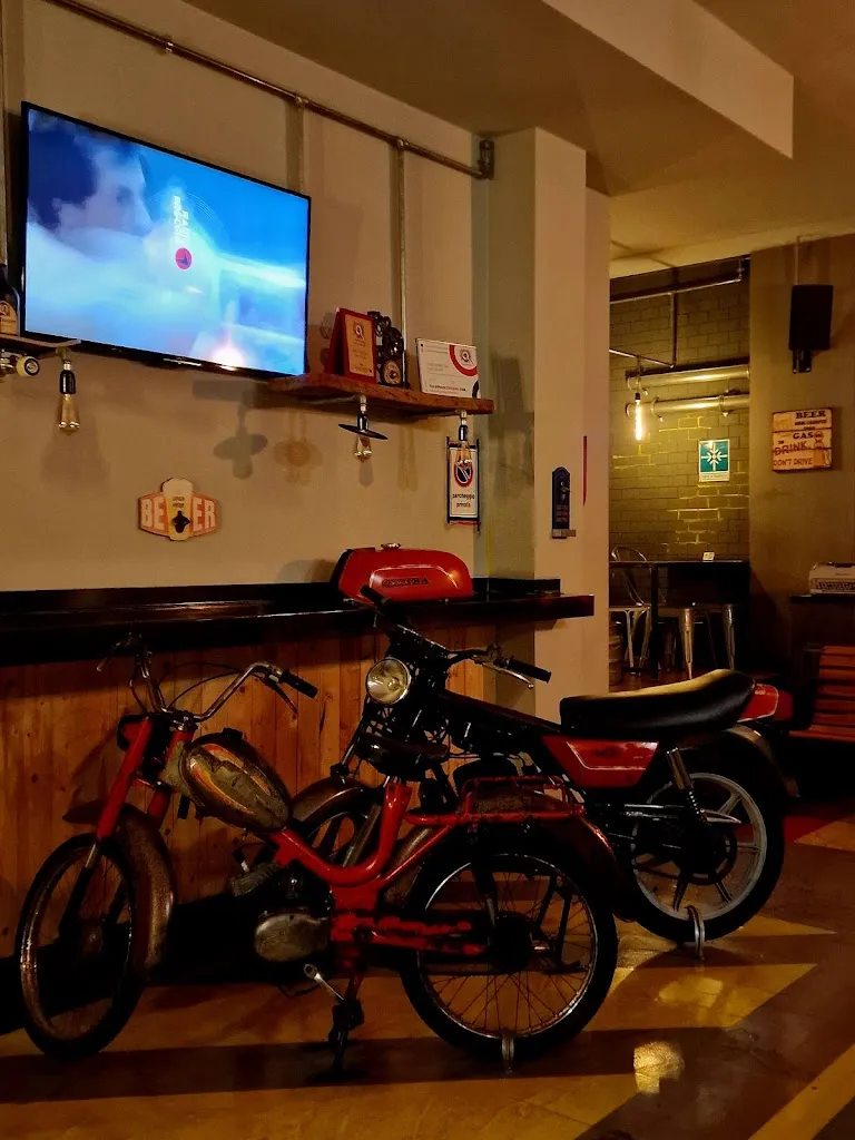 King Street, 84 - Beer House_Lioni_slider_image_3