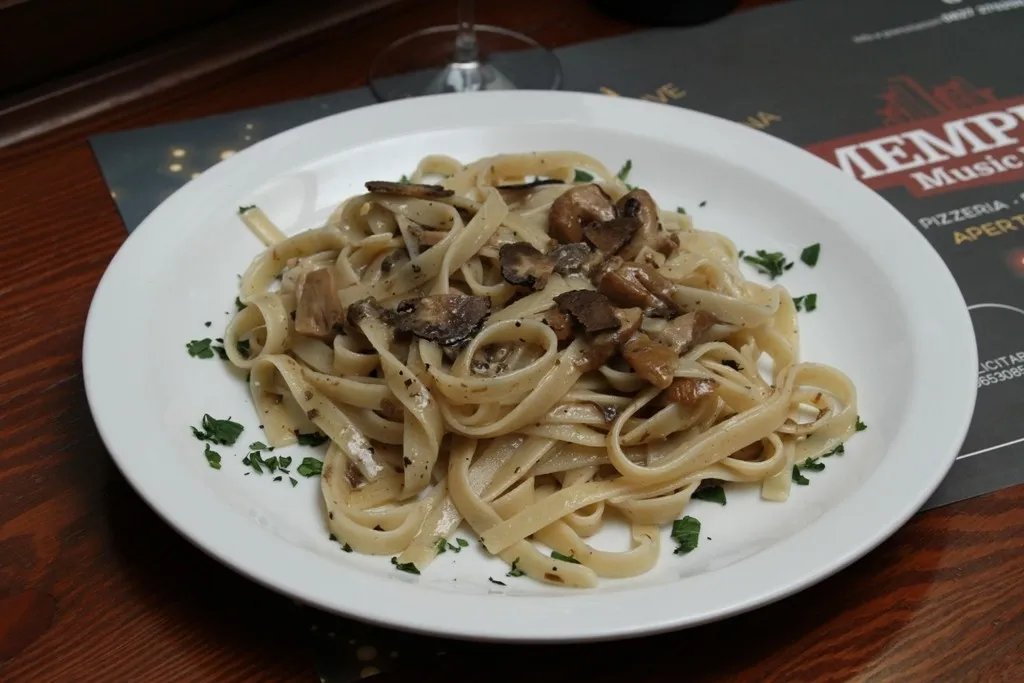 Menu_Memphis Pub Pizzeria_Lioni_immagine_7