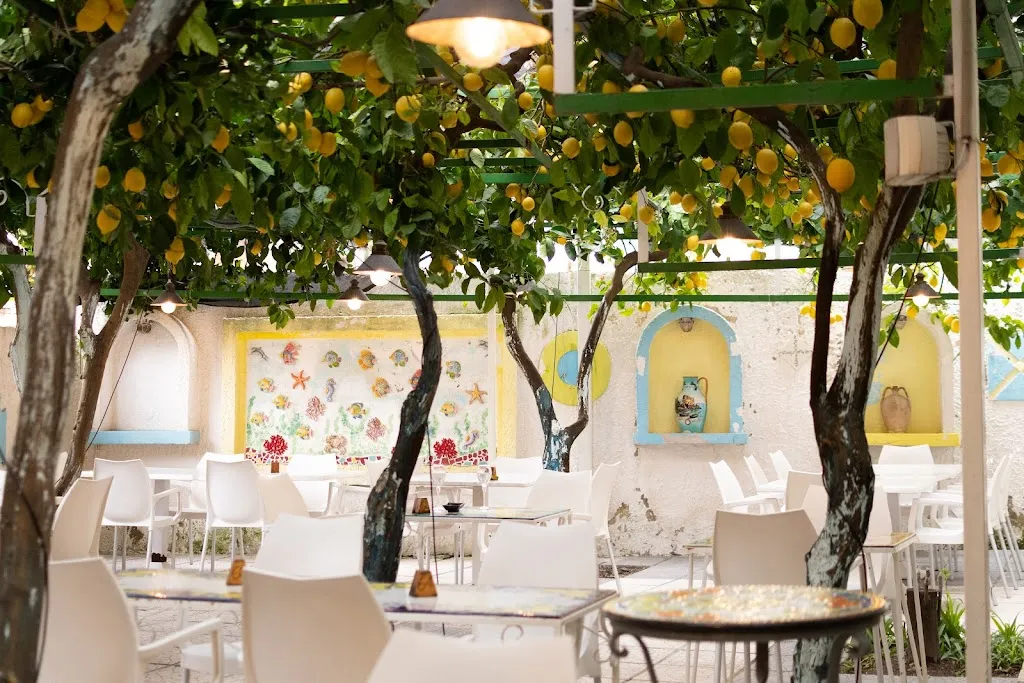 Pineta 1903, Ristorante con Pastificio Artigianale L’Autentica Cucina di Mare della Costiera Amalfitana_Maiori_slider_image_1