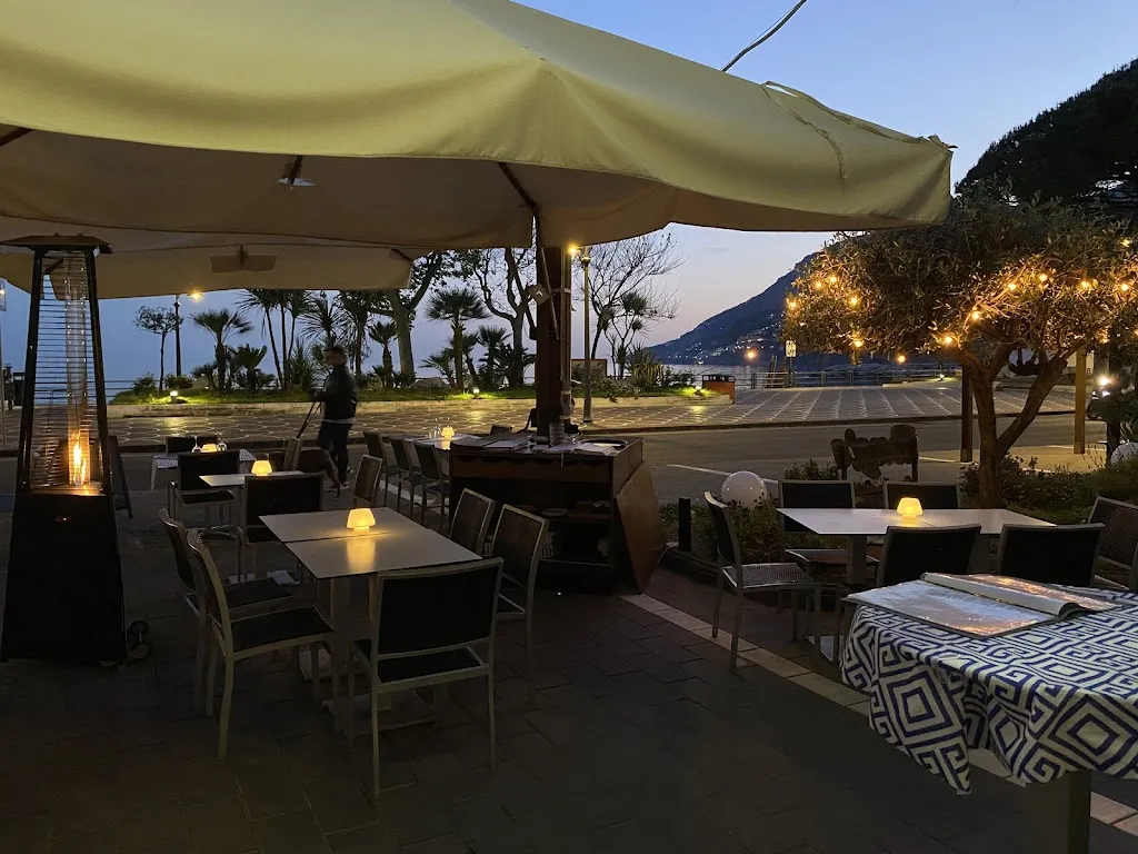 Tony's Food & Drinks - Maiori restaurant in Maiori