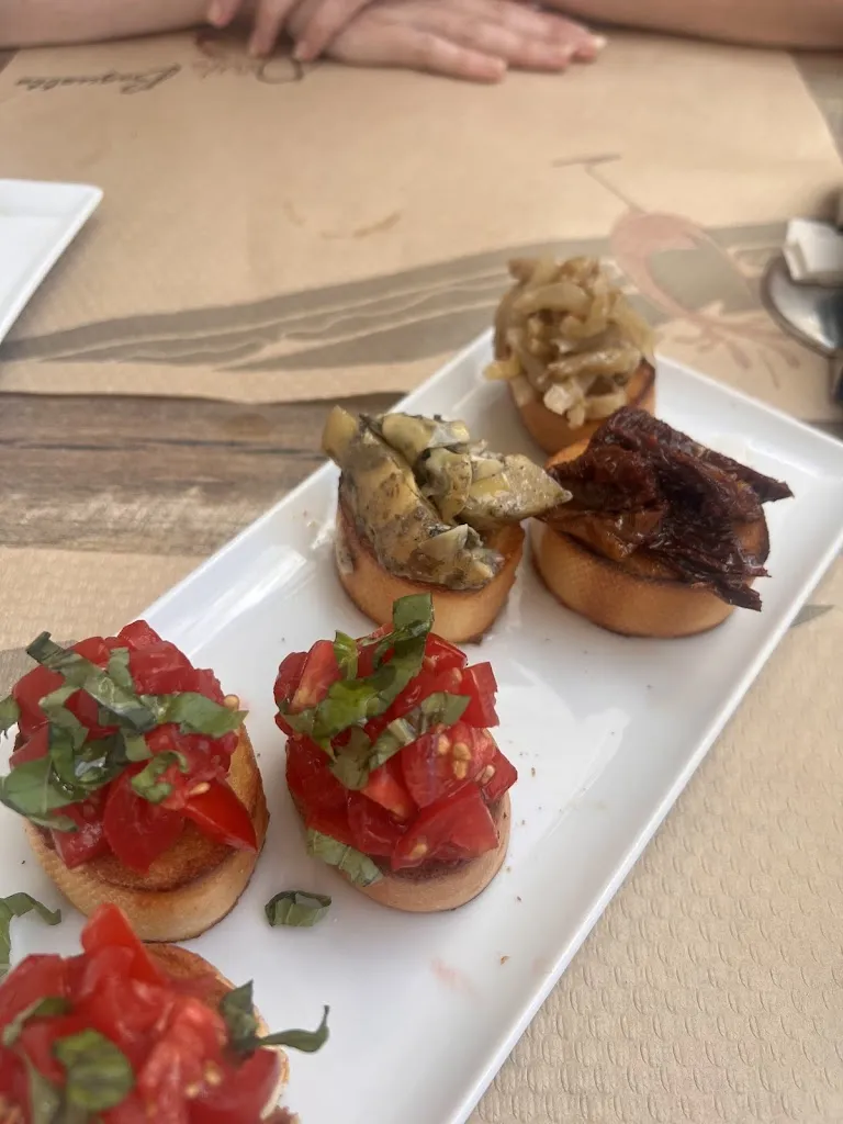 Caryl Howell_Divin Baguette -Amalfi Coast_Maiori_review