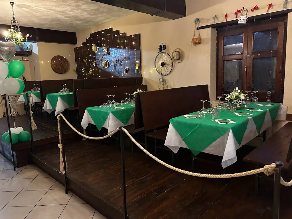 Torre al Castello restaurant in Manocalzati