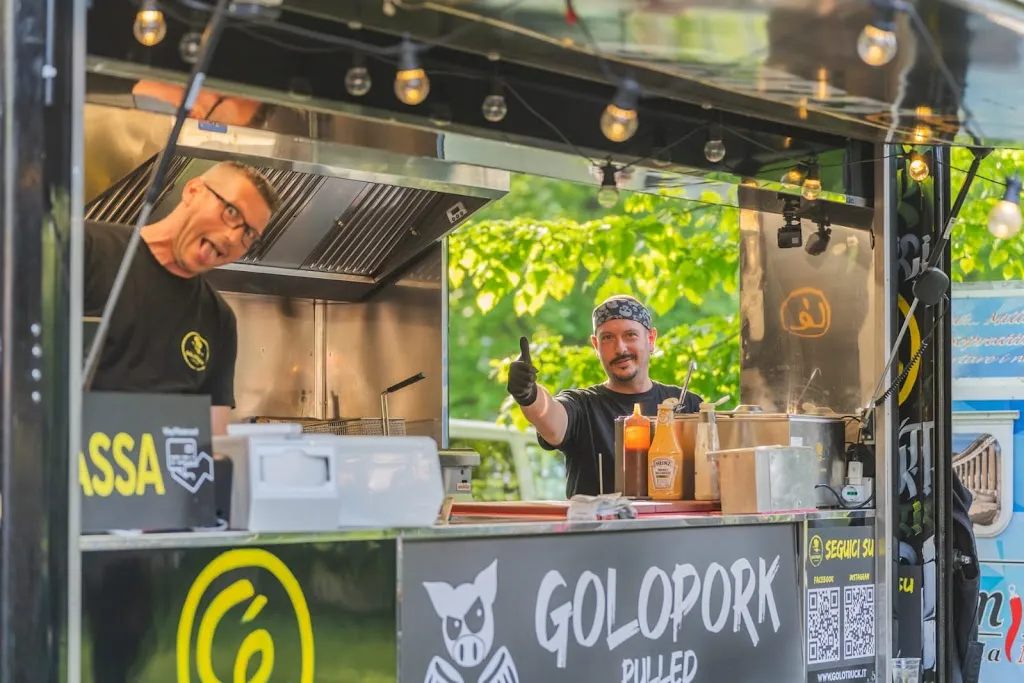 Golotruck restaurant in Manocalzati