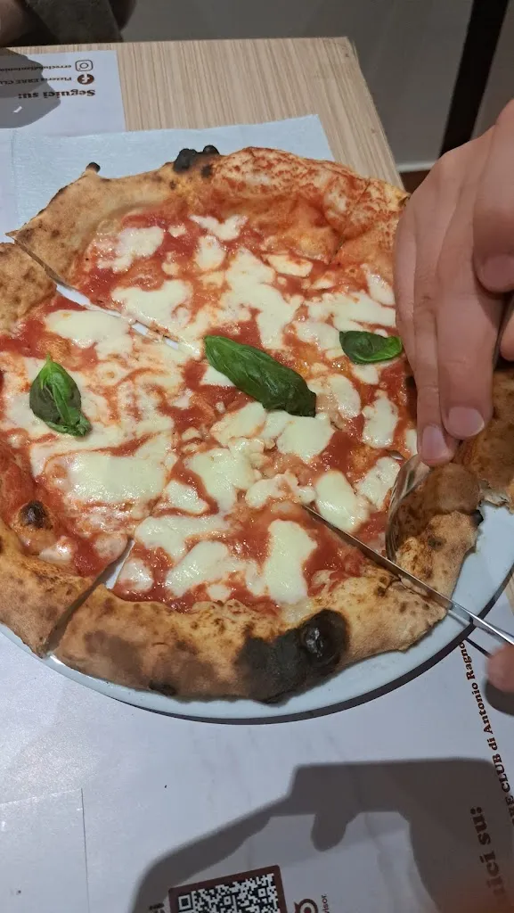 luigi ammirati_Pizzeria ErreClub di Antonio Ragno_Manocalzati_review