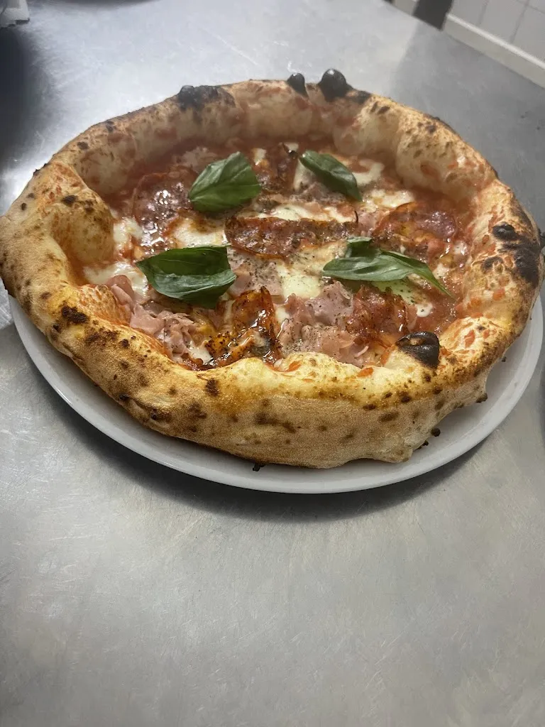 Pizzeria ErreClub di Antonio Ragno_Manocalzati_slider_image_2