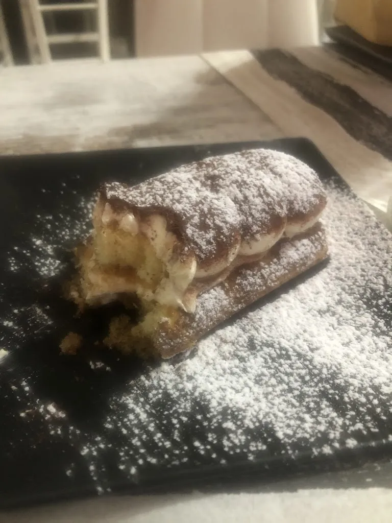 Lindsey Vestal_Ristorante Pizzeria White Stone_Marzano Appio_review