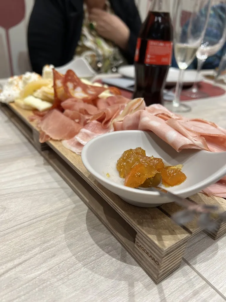 Gabriele Ferrucci_Le Roux_Marzano Appio_review