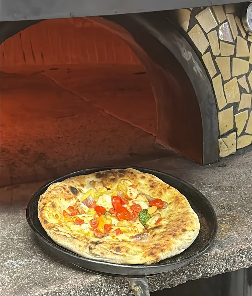 Risto Pizza Bianco Oro_Marzano di Nola_slider_image_3