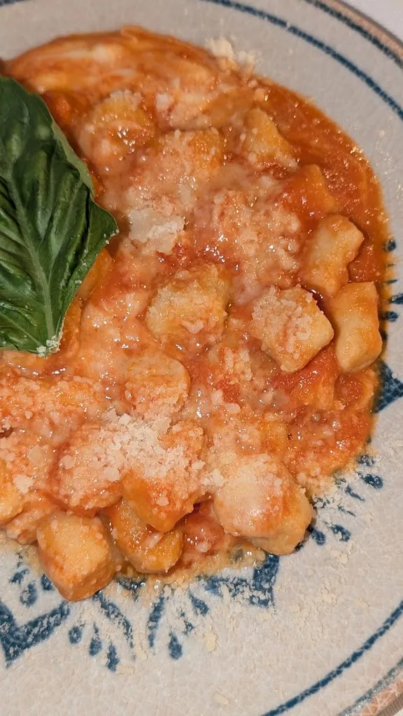 Haylee Jane Monteiro_Da Cardillo_Massa Lubrense_review