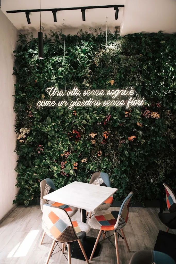 Kalea Garden Bistrot restaurant in Massa di Somma