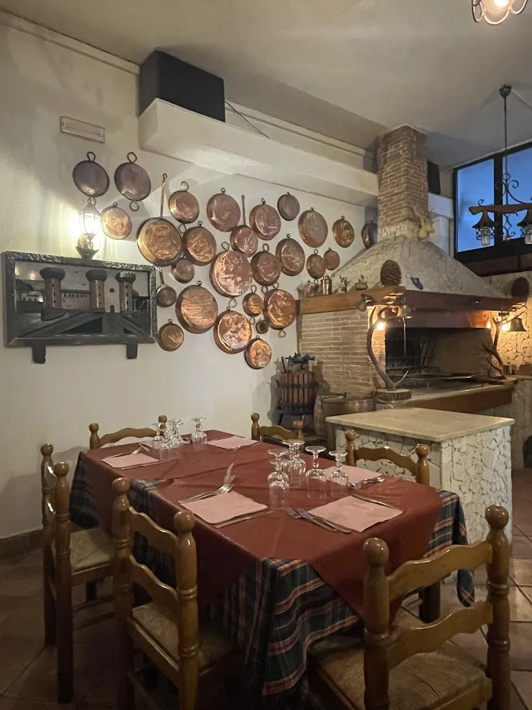 Osteria Pizzeria braceria da Capachiatta_Massa di Somma_slider_image_1