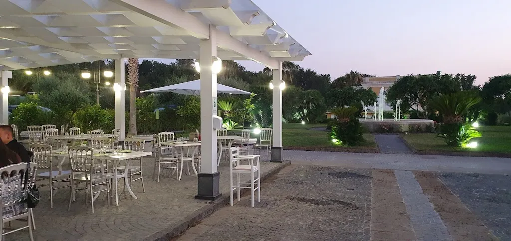 Green Spot Vesevo - Ristorante Louge Bar Pizzeria all'aperto restaurant in Massa di Somma