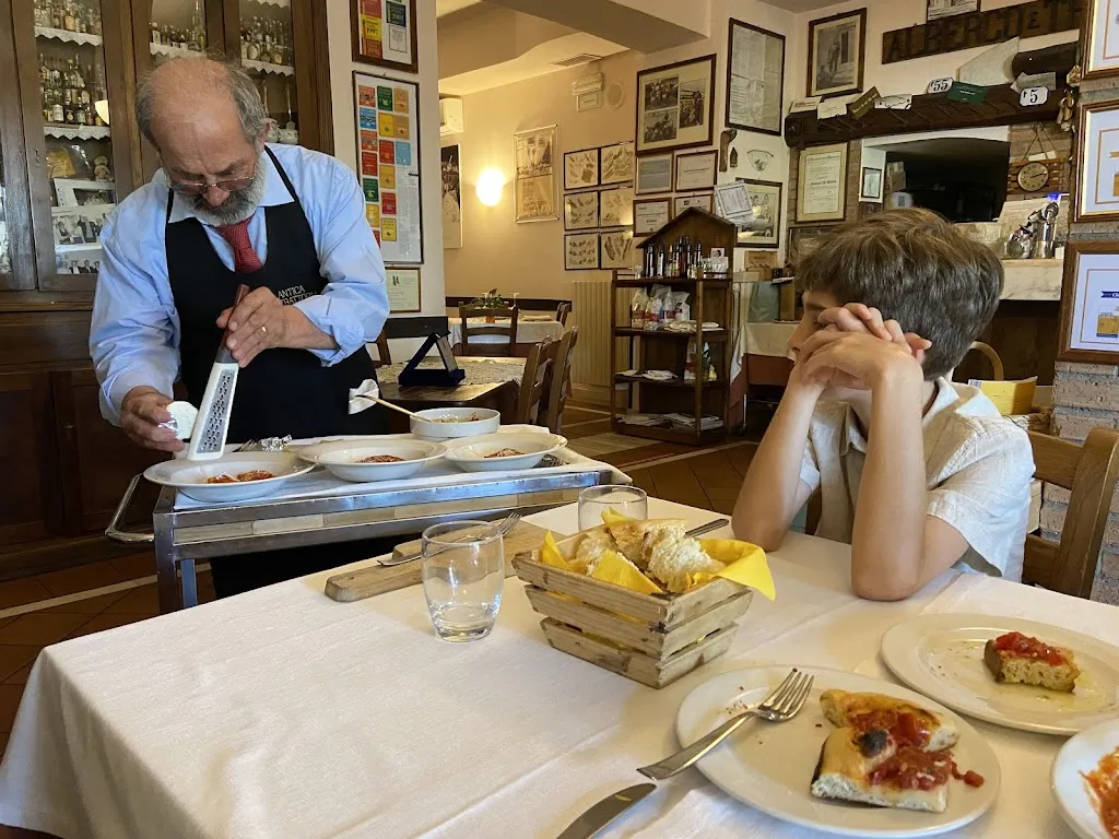 Sasha Eugenie_Trattoria Di Pietro Crescenzo_Melito Irpino_review