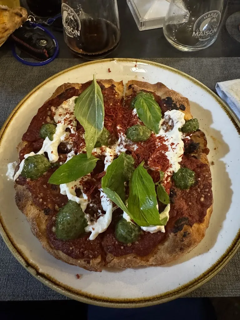 Luca castaldi_Harba La Maison_Maddaloni_review