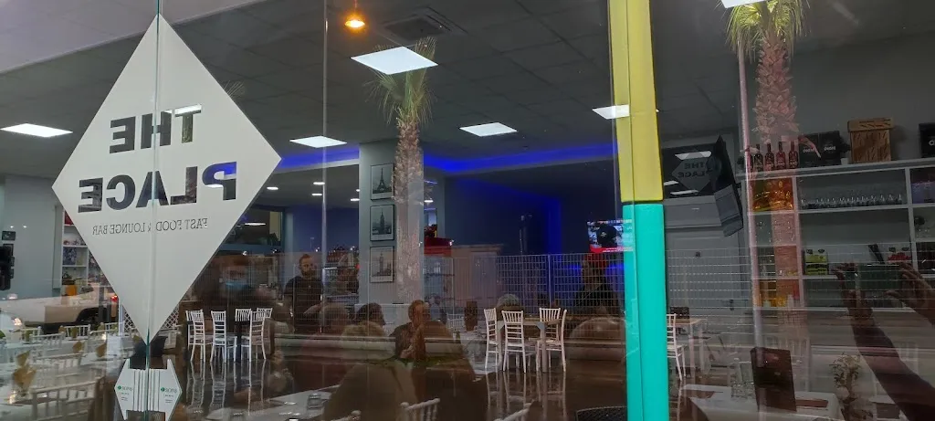 THE PLACE RESTAURANT_Maddaloni_slider_image_1