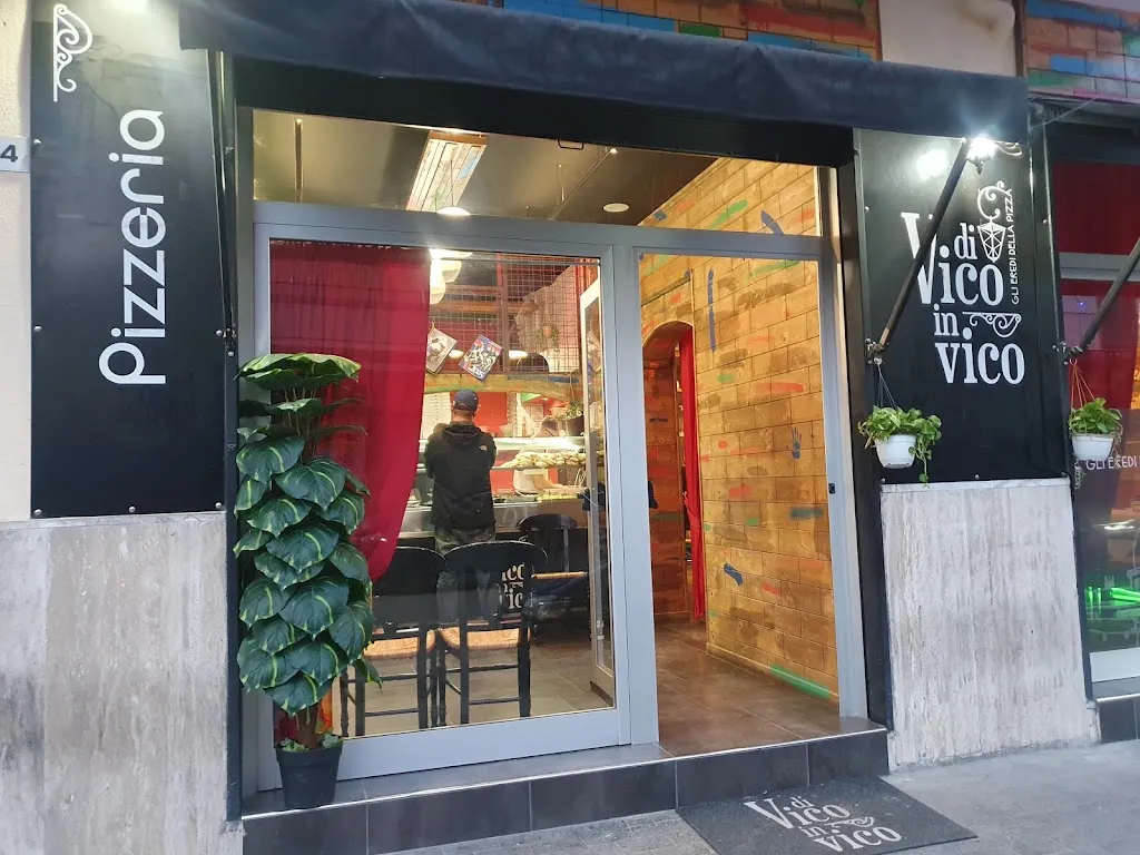 mauro sostini_Di Vico in Vico_Maddaloni_review