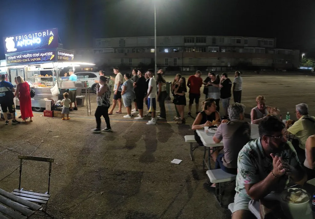 Ferdinando Marco Terranova_Antonio 100 x 100 Street Food neapolitano_Maddaloni_review