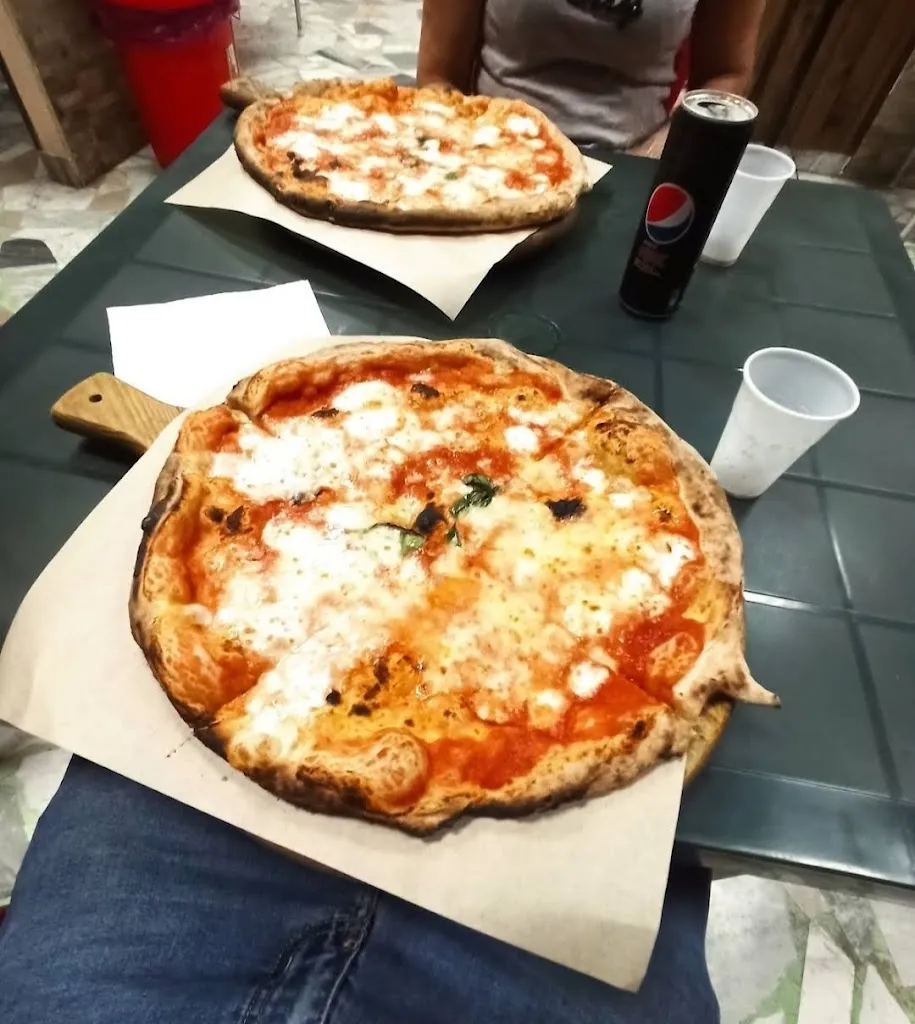 Menu_Pizzeria Il Pollice Rosso di GaBar_Maddaloni_image_5