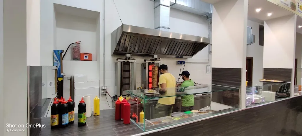 Mr. SJ DONER KEBAB restaurant in Maddaloni