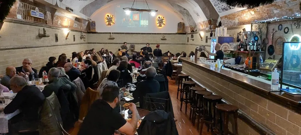 Pizzeria Blackout restaurant in Maddaloni