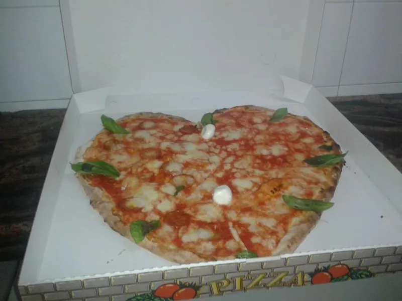 Pizzeria Rosticceria Caudina_Maddaloni_slider_image_1