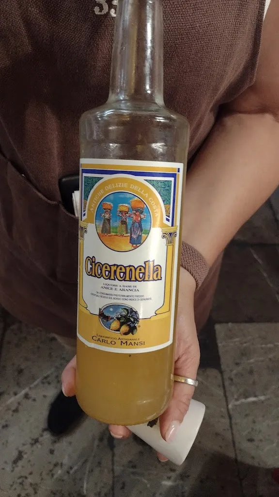 Matthias Harden_Taberna 33 Bistró_Minori_review