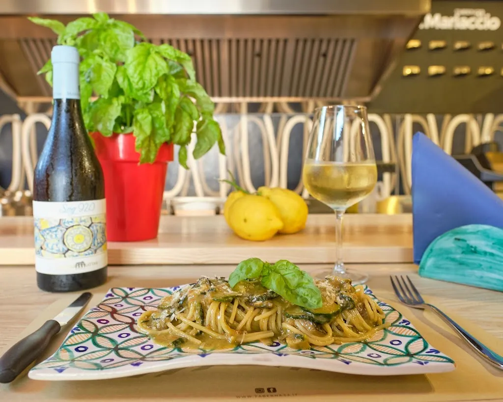 Taberna 33 Bistró_Minori_slider_image_2