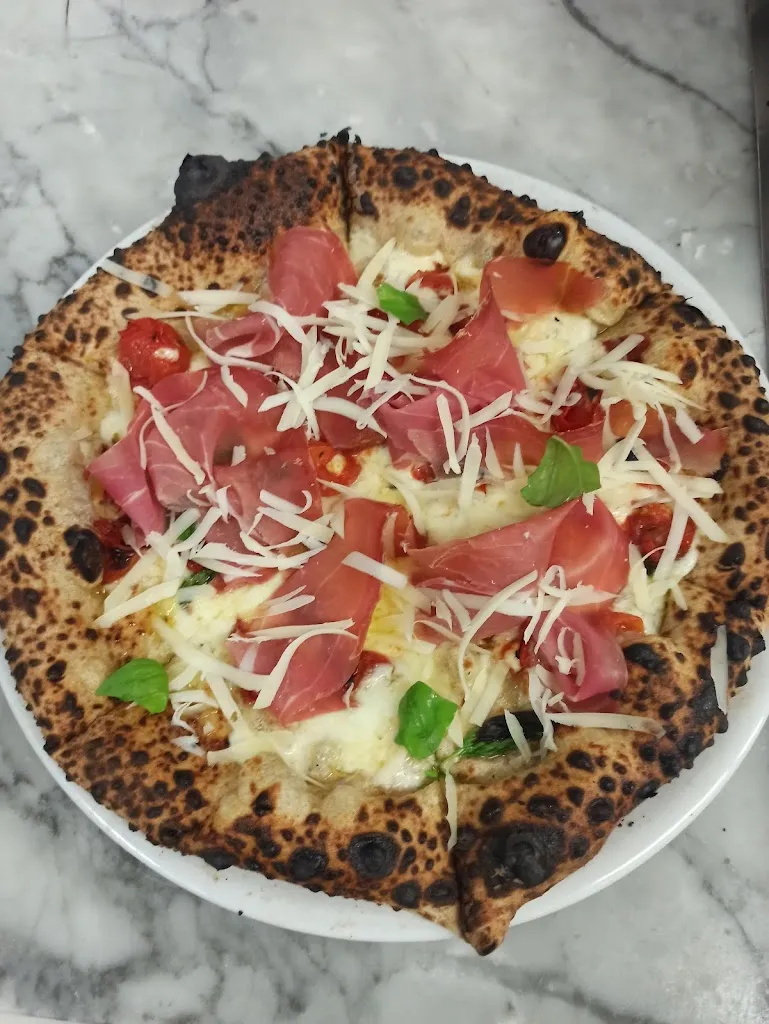 Ristorante pizzeria Al Borgo_Molinara_slider_image_3