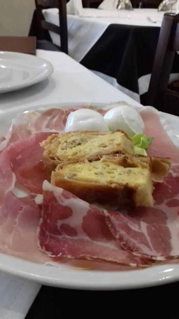 Menu_Ristorante Pizzeria Cucchiarone_Mirabella Eclano_immagine_5