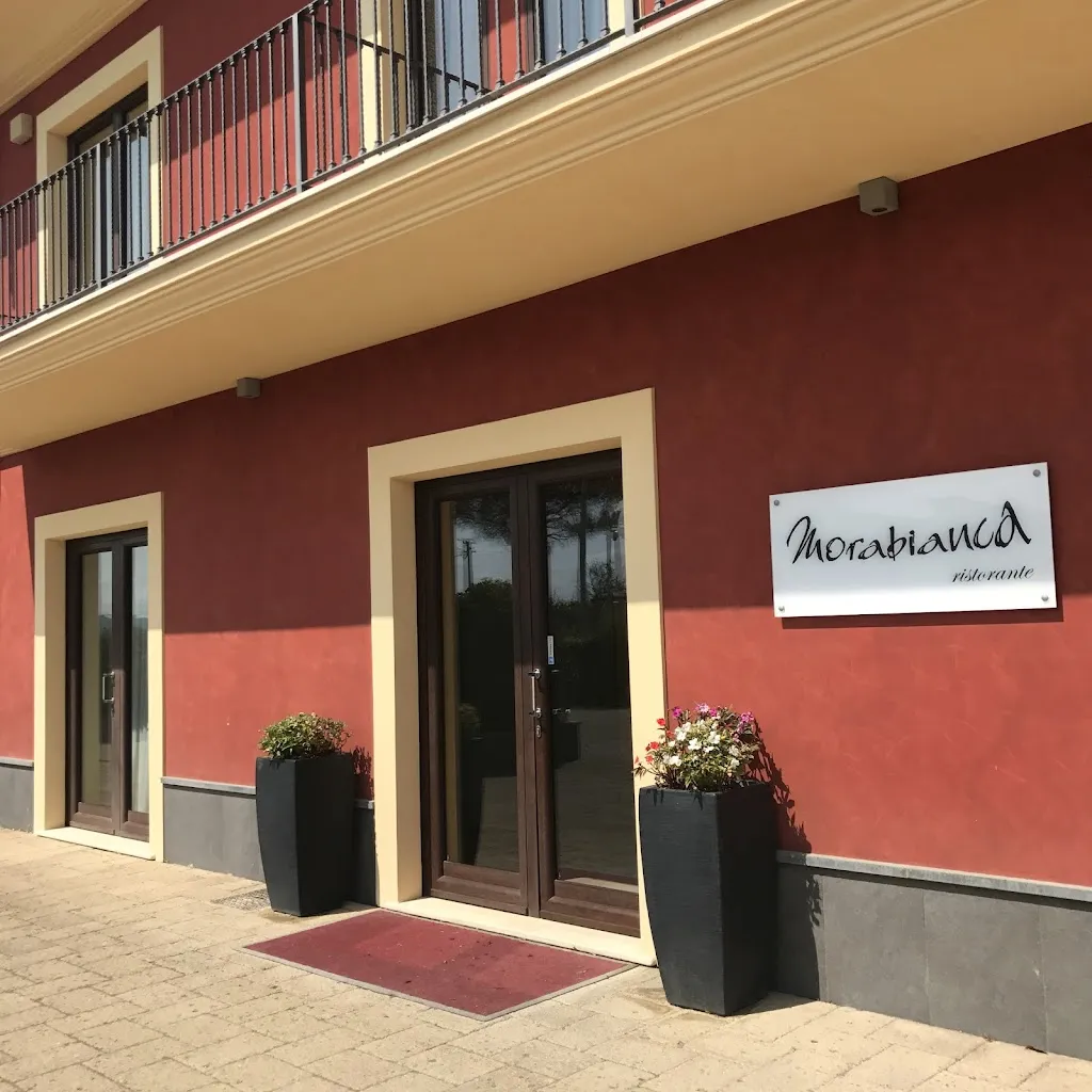 Morabianca restaurant in Mirabella Eclano