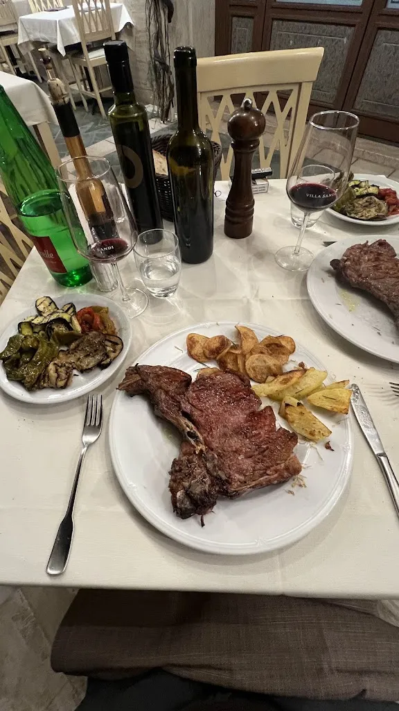 Adrian Morosin_Hotel Ristorante Aeclanum_Mirabella Eclano_review