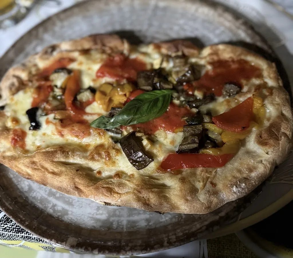 Armando Mirra_I Capricci dello Chef - Ristorante, Pinseria - Calore di Mirabella Eclano_Mirabella Eclano_review