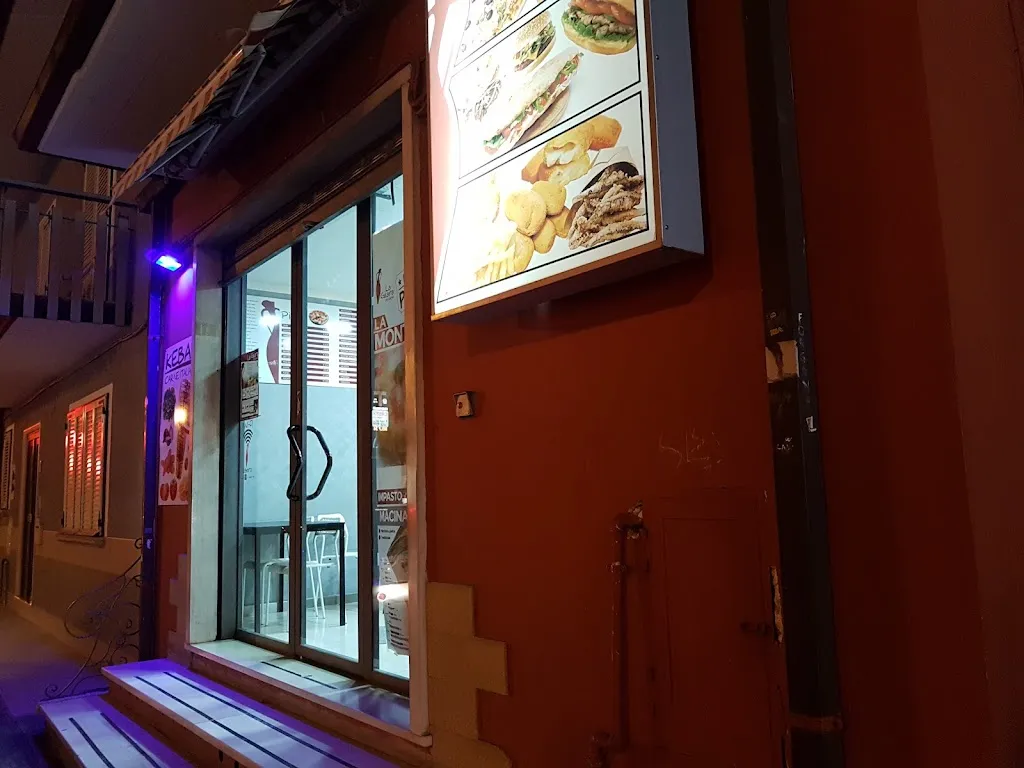 Pizzeria La Giara Art Passo restaurant in Mirabella Eclano